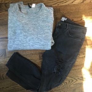 *EUC* H&M / Ribbed Crewneck Side Split Sweater / Gray / Large